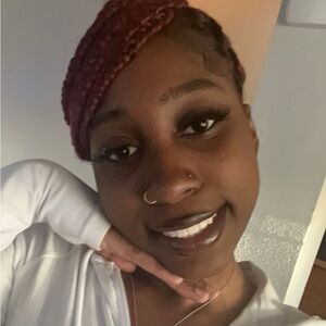 Meet your Posher, Jaila